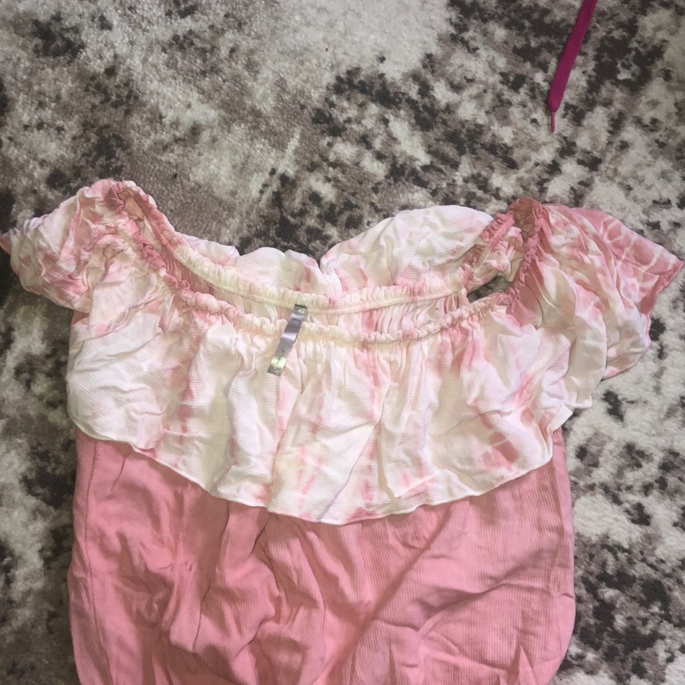 Pink romper - Picture 2 of 3